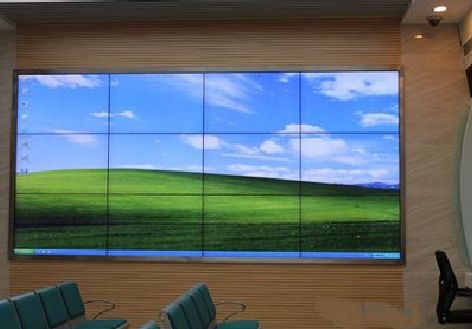 峡江液晶拼接屏的另类用法。